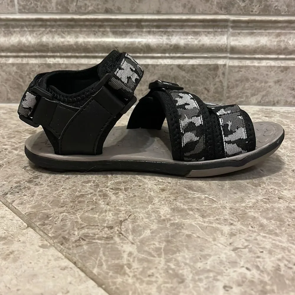 Sonoma Gravity Boys Adjustable Sandals Camo Grey Size 13